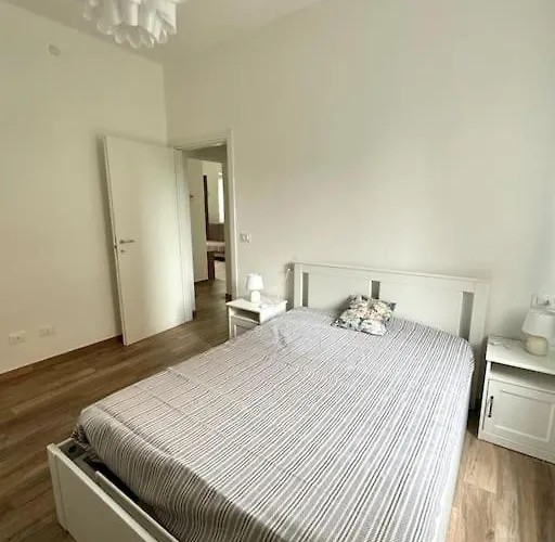 아파트 La Casa Dei Grilli *